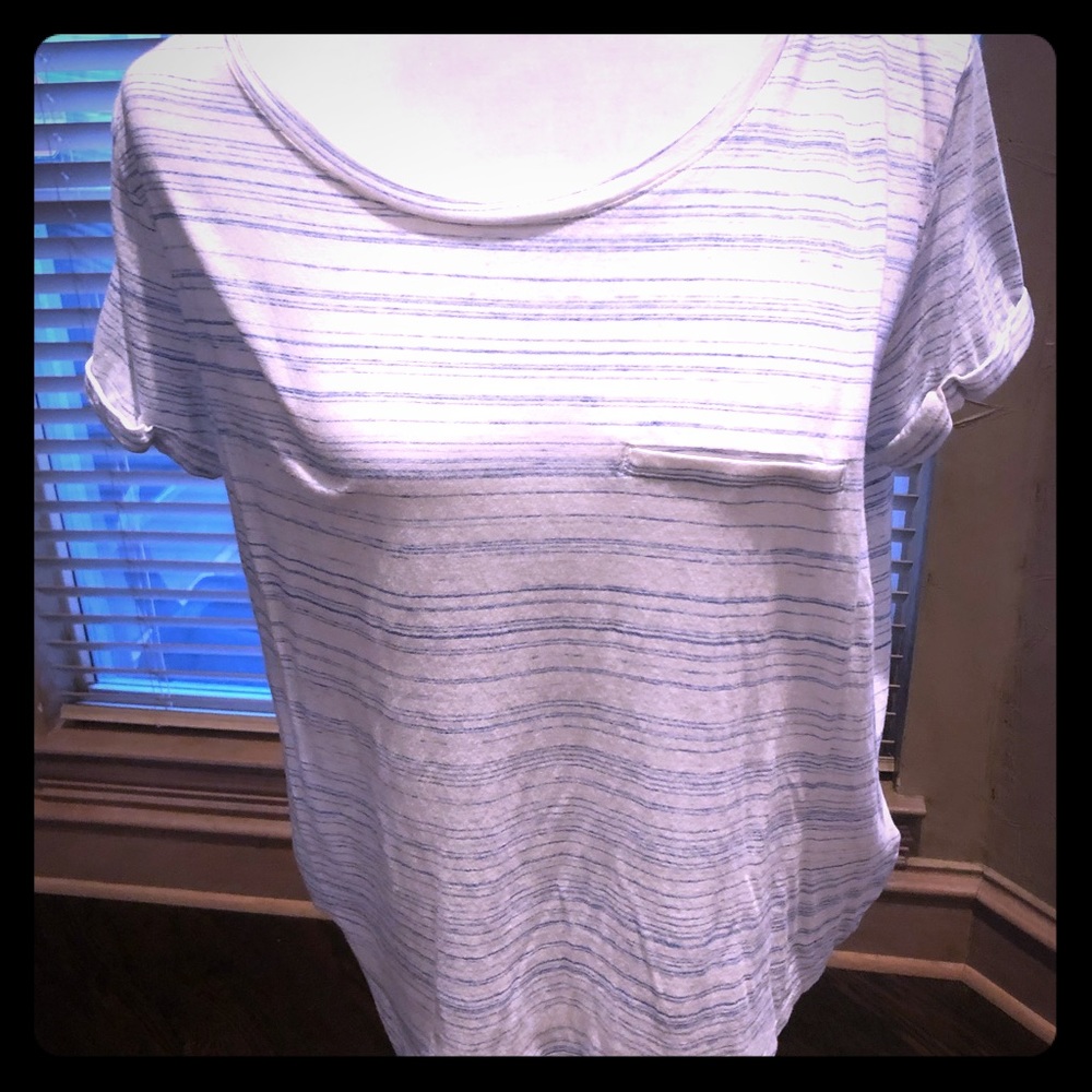 Basic/Basique T-shirt in Med